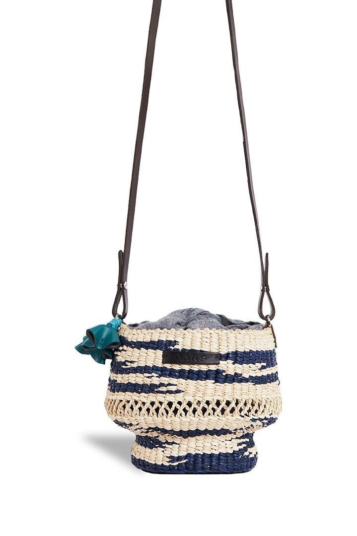 AAKS Baw Pot Wavy Raffia Bag